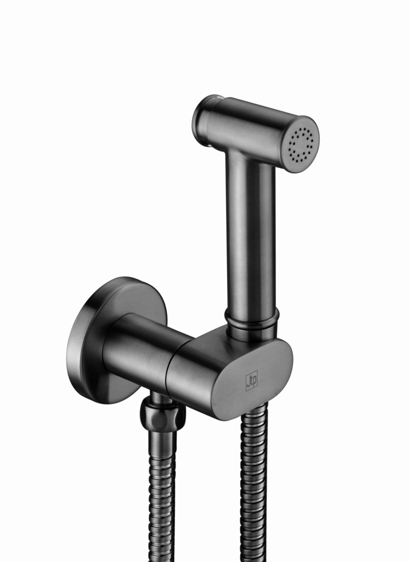 Douche set with safety stop