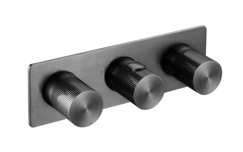 Thermostatic concealed 3 outlet shower valve