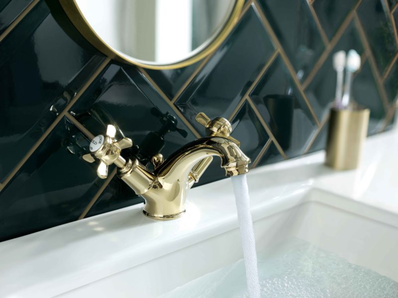 Grosvenor Pinch Basin Mixer with Pop Up Waste - Image 2