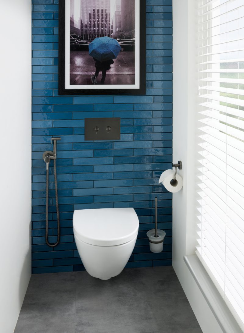 Brushed Black  Metal Pneumatic Flush Plate - Image 2