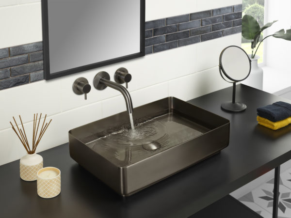 VOS bath / basin spout 250mm - Image 3