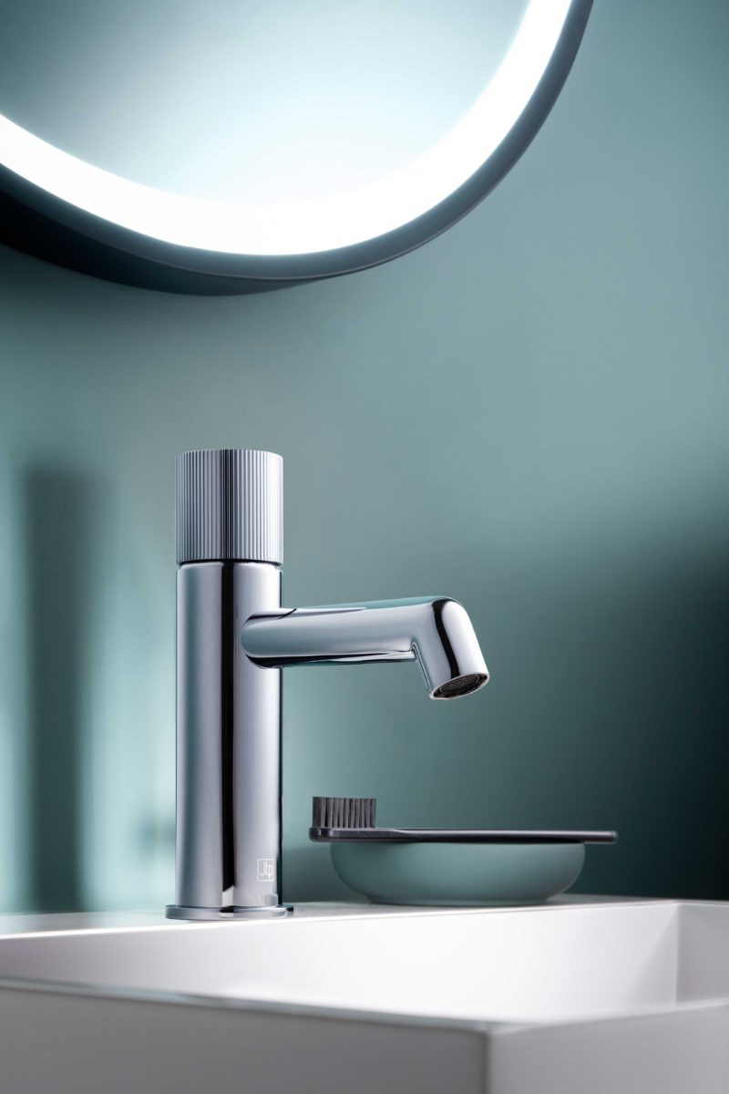 EVO basin mixer - Image 2